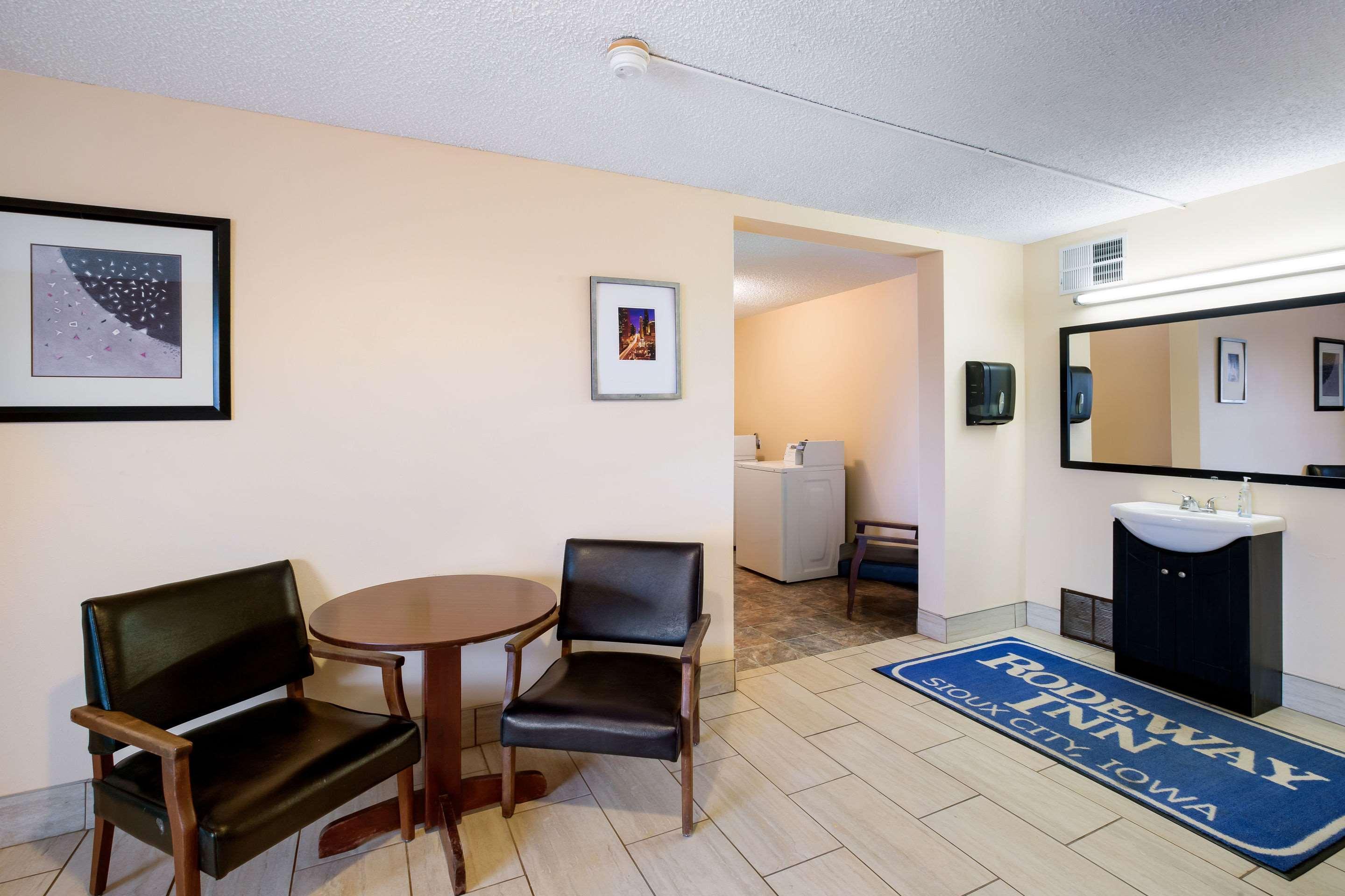 Rodeway Inn Sergeant Bluff - Sioux City Eksteriør bilde